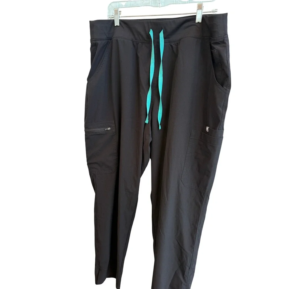 FIGS Tansen 2.0 Men Black Scrubs FIONx Multi-Pocket XXL Healthcare Professional - Picture 2 of 7